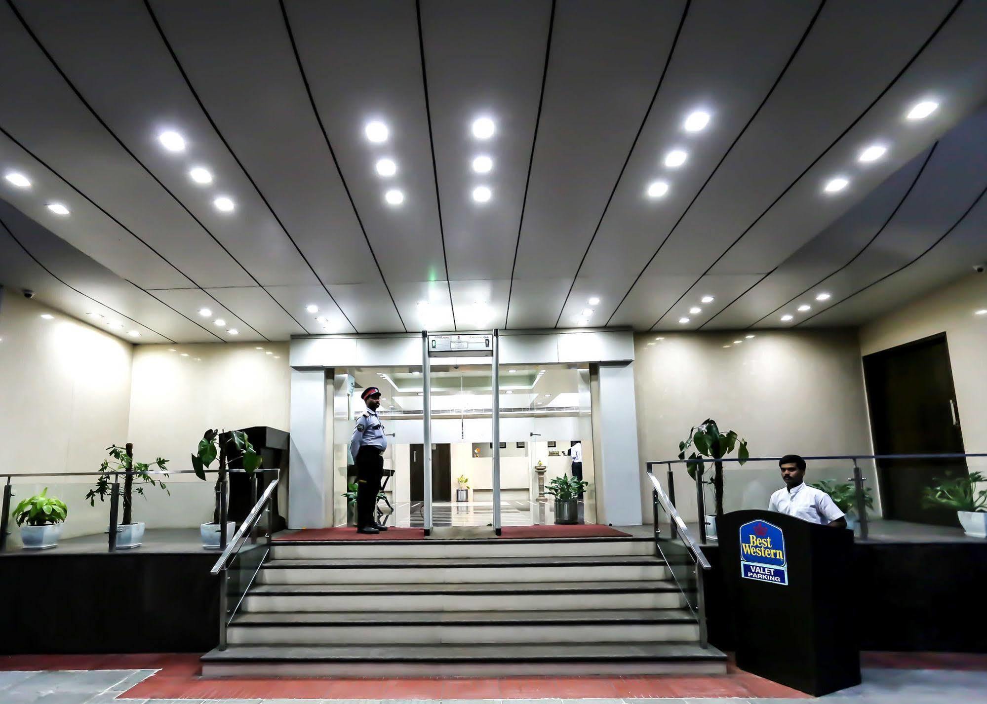 Best Western Ramachandra Visakhapatnam Zewnętrze zdjęcie